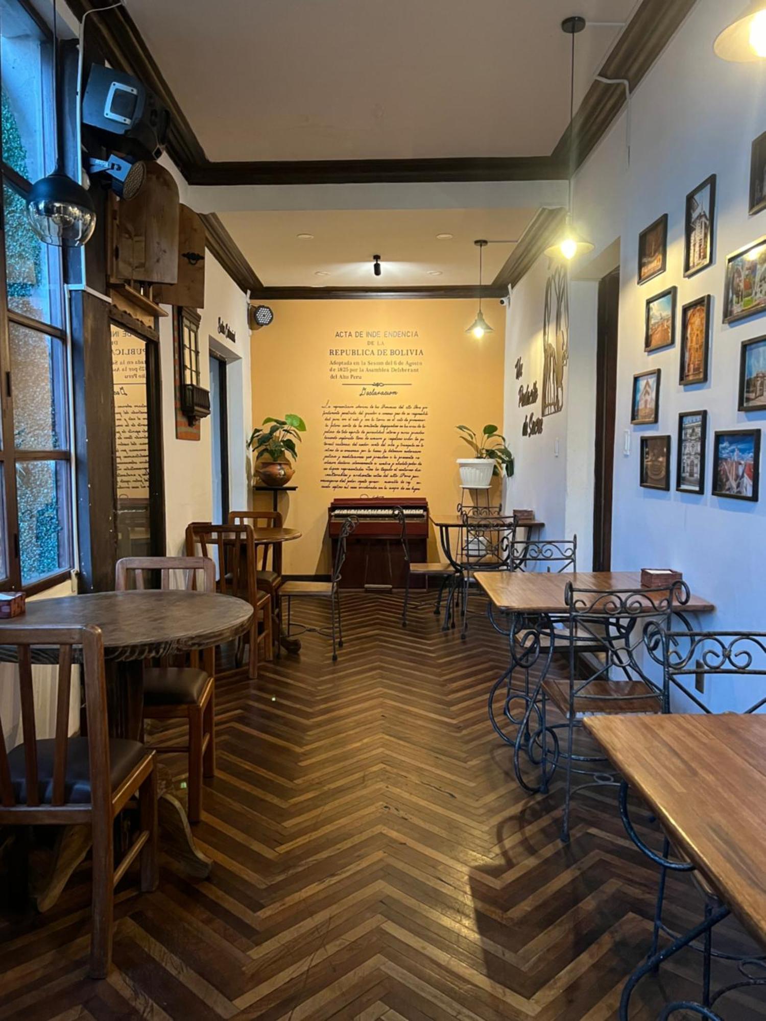מלון סוקרה La Culta Hostal & Centro Cultural מראה חיצוני תמונה